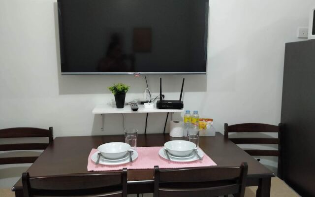Shore2 Residences Tower2