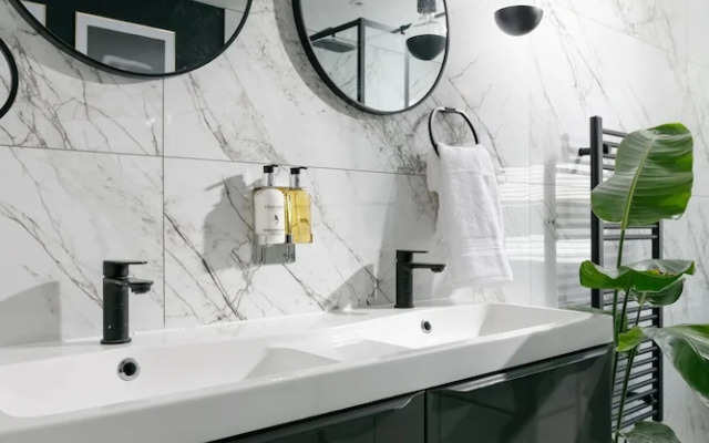 Luxe Experience - Premium Central House
