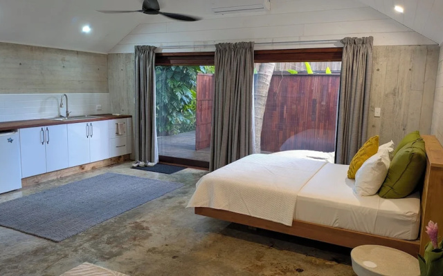 Bombua Beach House