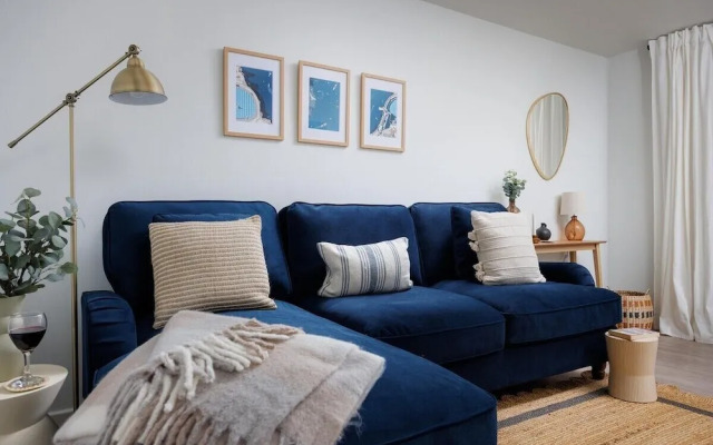 Luxury First Floor 2 bed Apartment