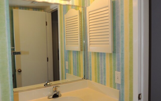 Laurel Court #308