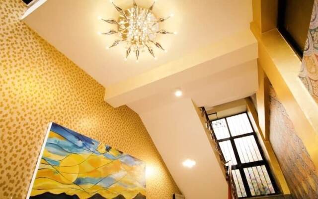 Golden Bed Addis