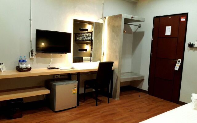 Room 2 U Hostel & Guesthouse