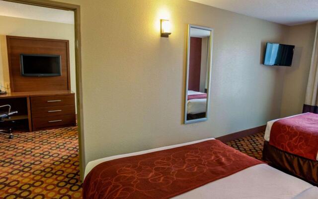 Comfort Suites Airport