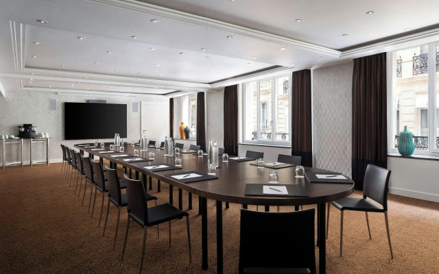 Prince de Galles, a Luxury Collection , Paris