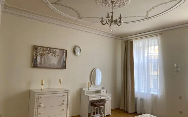 Апартаменты на улице Жуковского 34