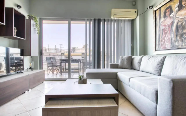 Sunny & cosy 2nd floor apt with a balcony