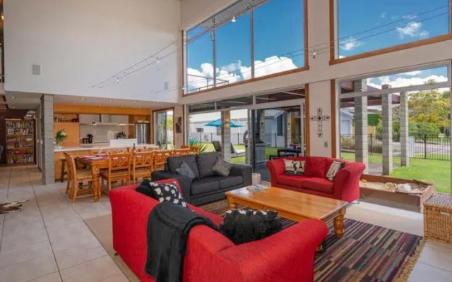 Hosts on the Coast Whitianga Bliss
