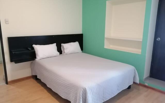 Miraflores Rooms