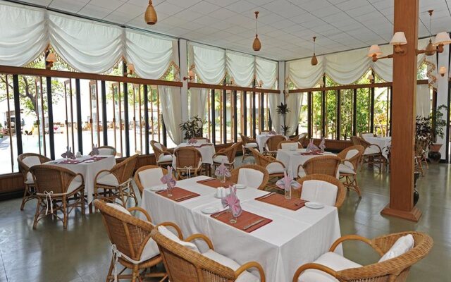 Thande Beach Hotel