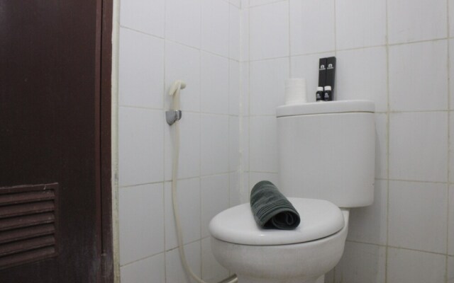 Comfy & Clean 2Br Apartment At Gateway Ahmad Yani Cicadas