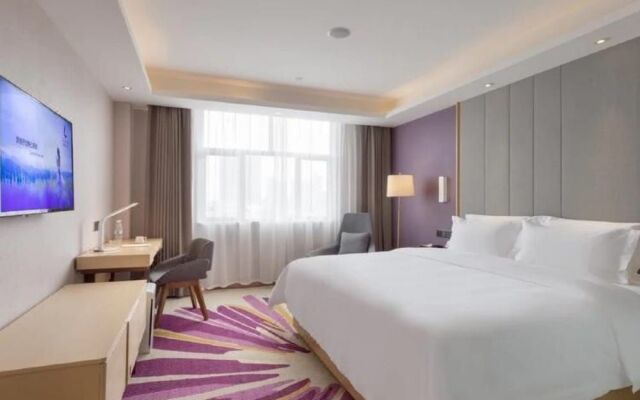 Lavande Hotels Guangzhou Baiyun Avenue North Metro Station