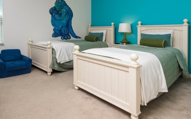 #06 Large Townhouse w/Private Pool - Four Bedroom