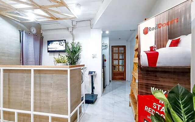 RedDoorz near Marfori Heights