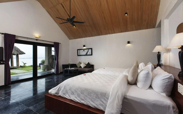 Vedana Lagoon Resort & Spa