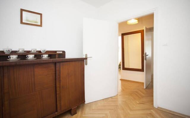 ApartDzielna