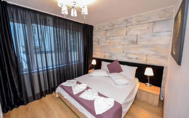 Bucharest Apartment - Two Bedrooms - 6 Guests - Cismigiu Gardens