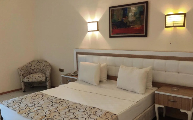 Phoenix Sun Hotel
