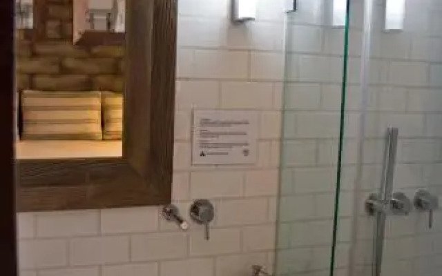 Surfers Lodge Peniche