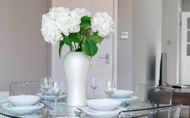 The Huntington - Donnini Apartments