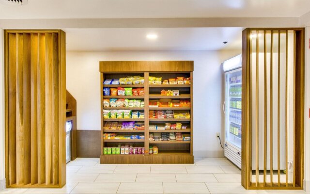 Holiday Inn Express Vincennes by IHG