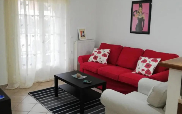 Sunny stay furnished apartment in Kanoni