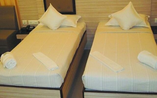 Treebo Trend Hotel Kadamba Guestline