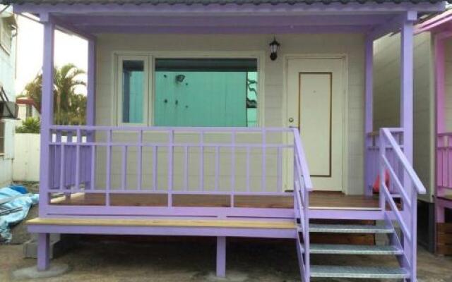 Kenting Three Pigs B&B