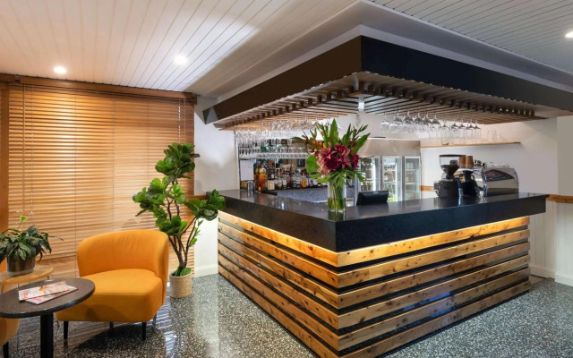 ibis Styles Orange