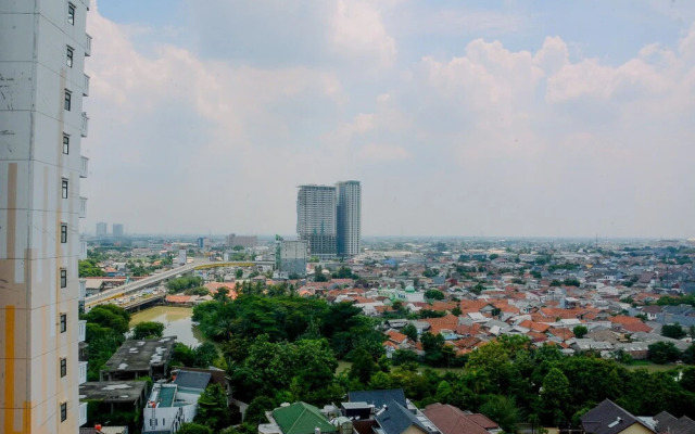 Comfy and Contemporer Studio Kemang View Apartment