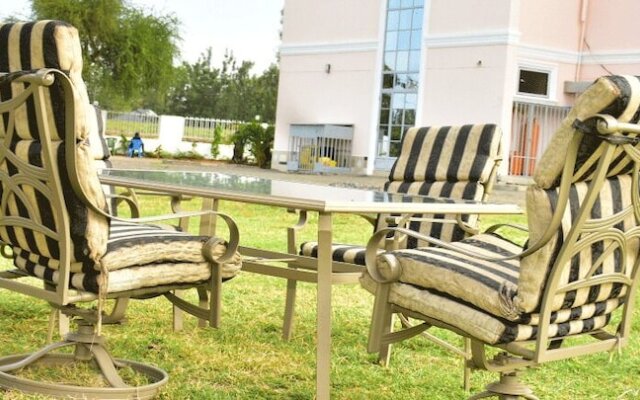 Grand Forty Hotel Kisumu	