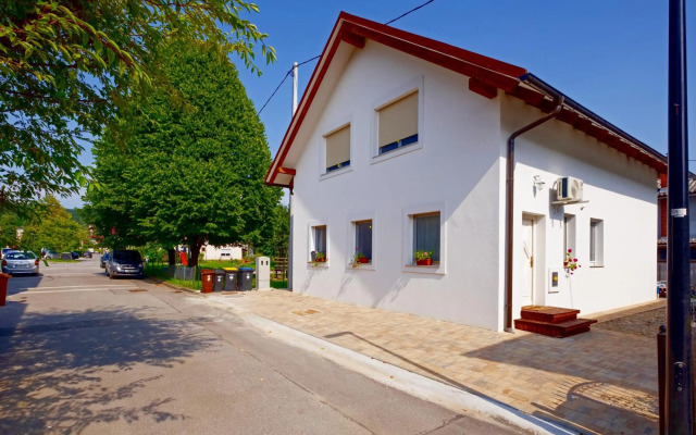 ECO-LUX APART with free bicycles end free parking