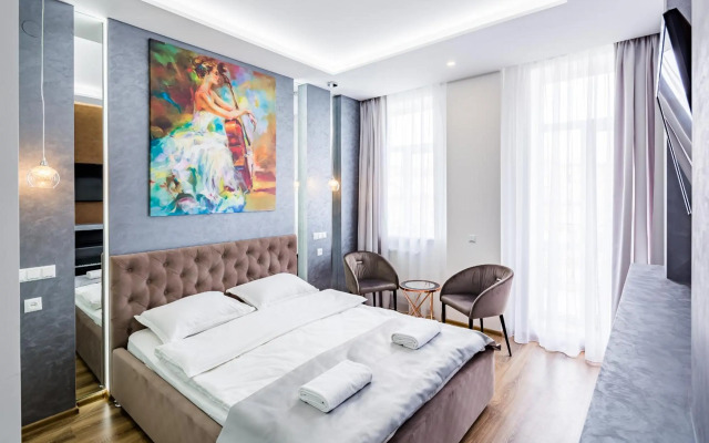 Royal Premier Apartment