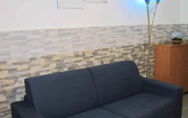 Bright Apartment Near Baia Verde Beaches