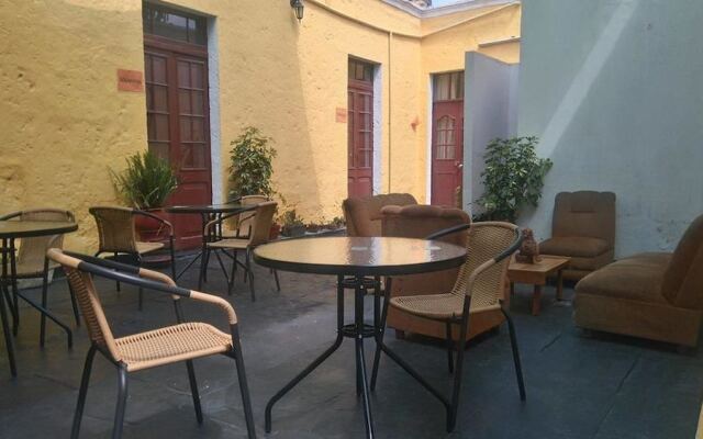 Hostal San Pancho - Hostel