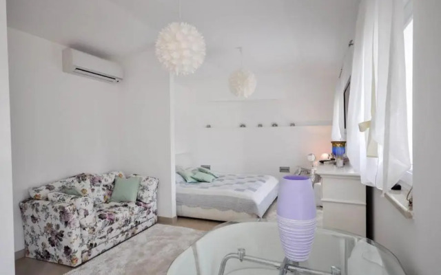 Holiday Home T