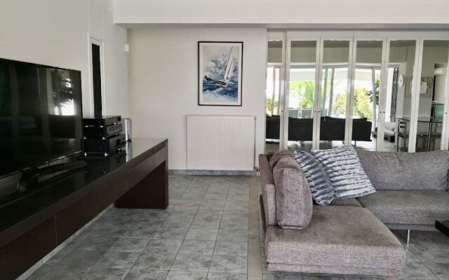 Elaia Luxury Residences