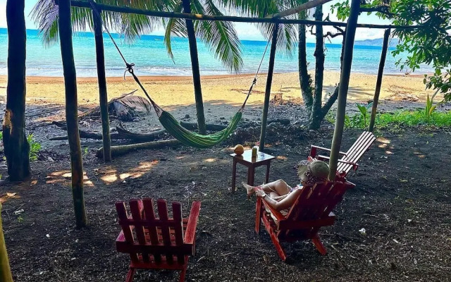 Pirate Drake Beach Hostel