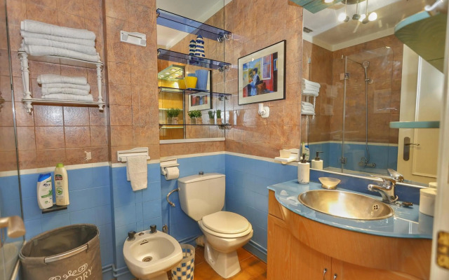 Piso sobre mar junto al Faro de Suances