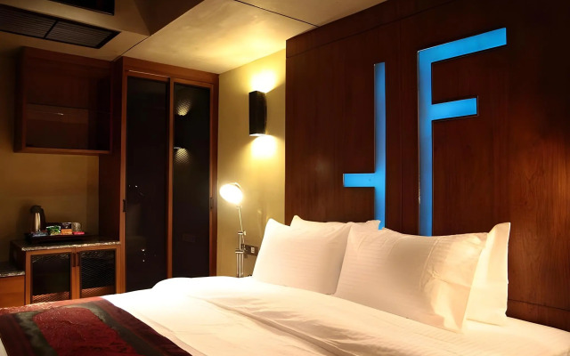 The Fusion Suites