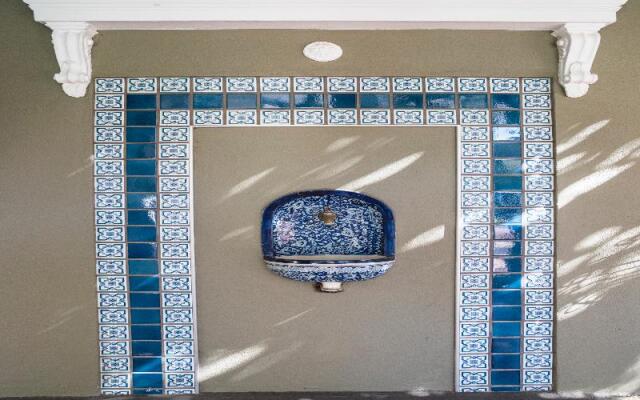 Utopia Boutique Hotel