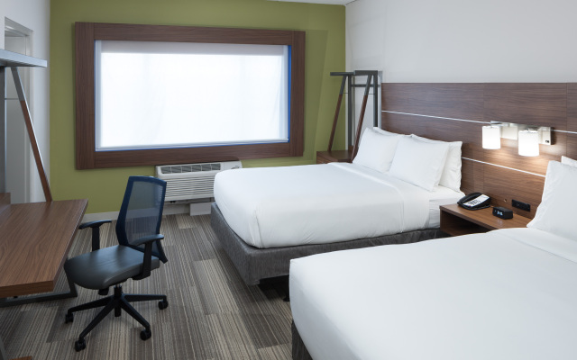 Holiday Inn Express & Suites Orlando at SeaWorld, an IHG Hotel