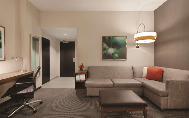 Hyatt Place Baltimore Inner Harbor