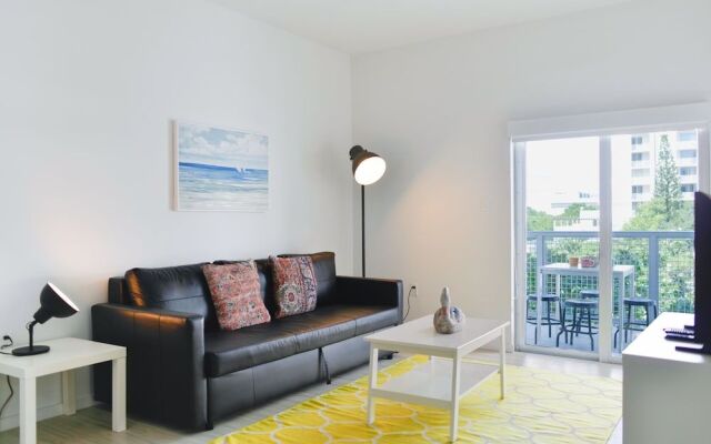 Wynwood 1BR Condo w Free Parking