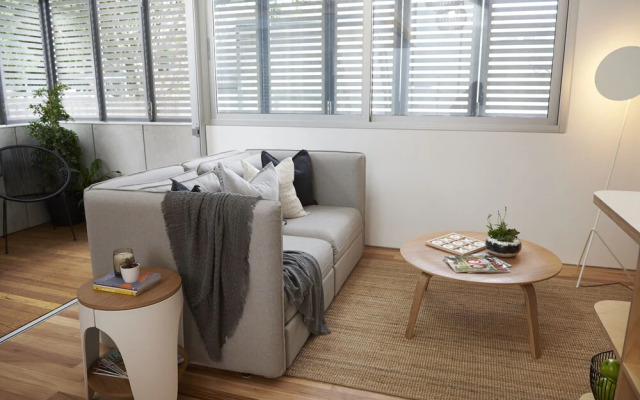Studio Reuss - a City Retreat