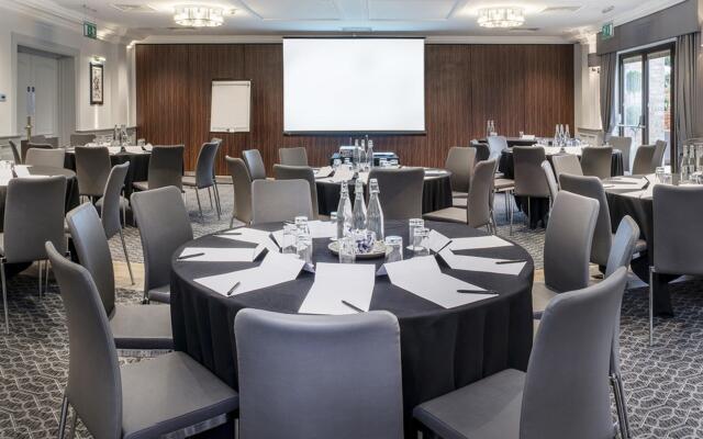 voco Oxford Spires by IHG