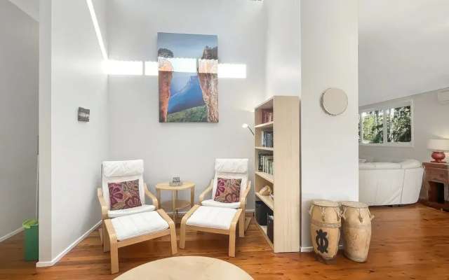 Riverside 3-bed Townhouse With Spacious Deck & BBQ