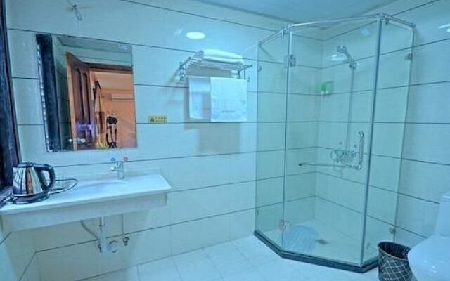 Fucheng Bussiness Hotel