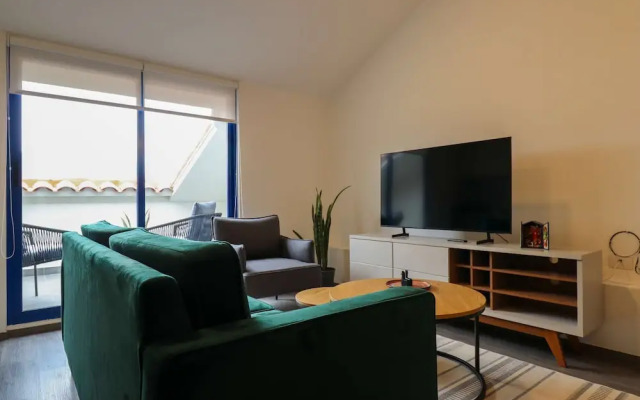 w Stunpedous 2BR w Perfect Balcony in Cusco