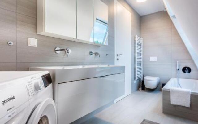 Mark's Penthouse Apartments